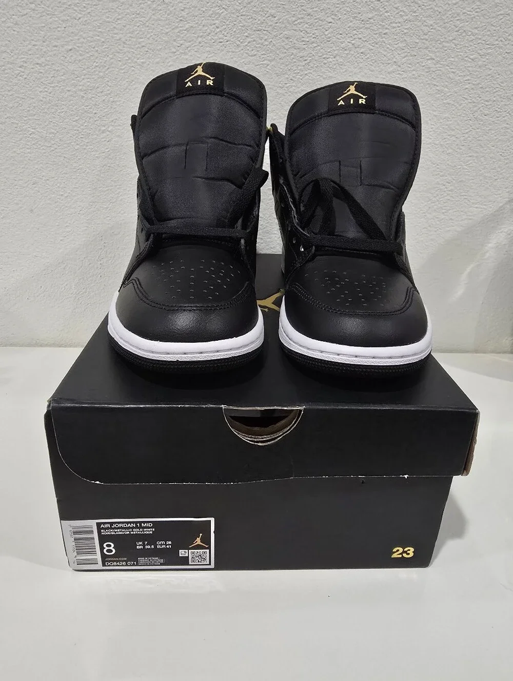 Nike Air Jordan 1 Mid Black Metallic Gold White DQ8426-071 Men's Size 8 NEW